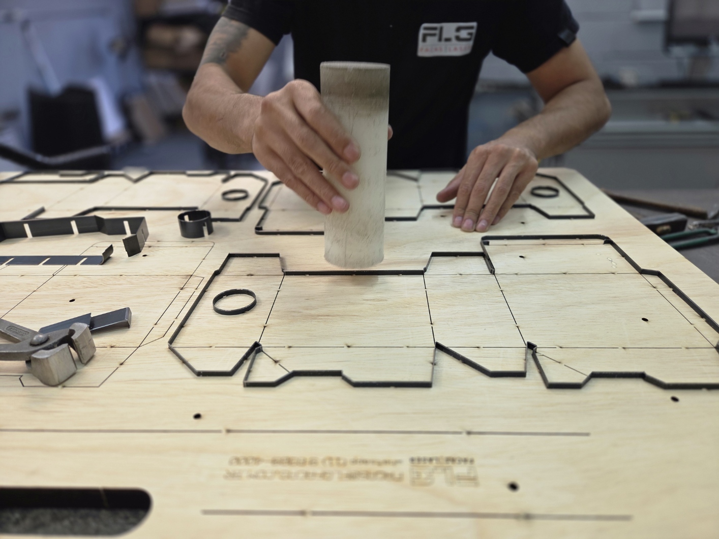 Faca de corte e vinco - Projeto 3